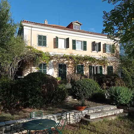Kefalomandouko B&B