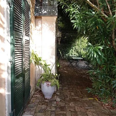 Kefalomandouko B&B *